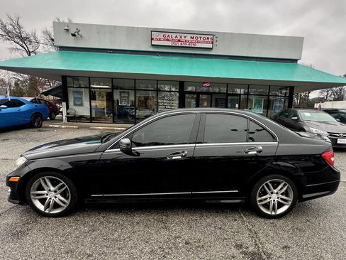 Used 2012 Mercedes-Benz C 300 4MATIC Sedan image 7