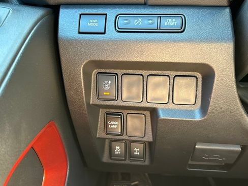 Used 2026 Nissan Frontier PRO-4X AWD/4WD image 27