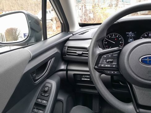 Certified 2024 Subaru Crosstrek 2.0i Premium image 18