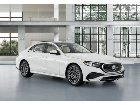 New 2026 Mercedes-Benz E 450 4MATIC Sedan image 11