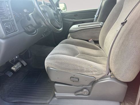 Used 2006 Chevrolet Silverado 1500 LT w/ Light Duty Power Package AWD/4WD image 20