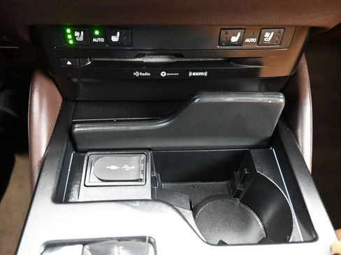 Used 2019 Lexus ES 350 w/ Premium Package FWD image 20