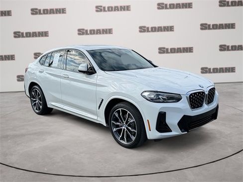 Used 2022 BMW X4 xDrive30i w/ M Sport Package image 7
