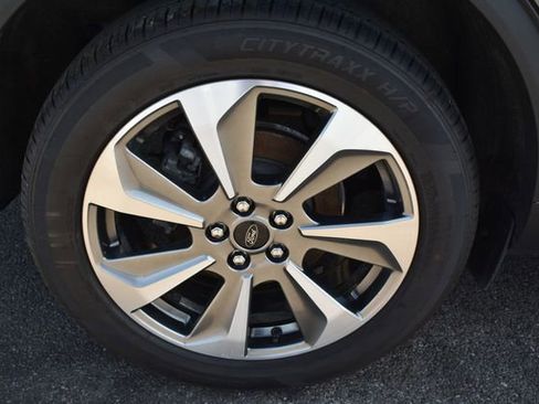 Used 2024 Ford Escape Platinum AWD/4WD image 47