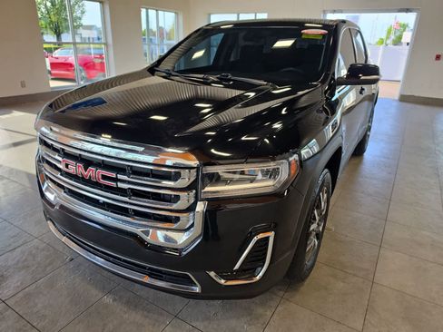Used 2021 GMC Acadia SLE FWD image 2