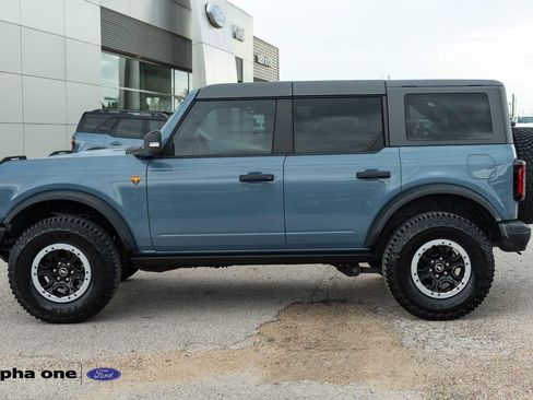 Used 2024 Ford Bronco Badlands AWD/4WD image 10