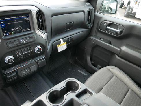 New 2026 GMC Sierra 1500 Pro w/ Pro Value Package AWD/4WD image 6