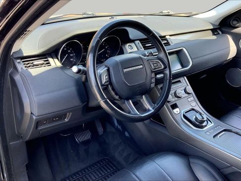 Used 2018 Land Rover Range Rover Evoque SE AWD/4WD image 17