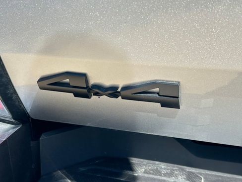 New 2026 Toyota Tundra Limited AWD/4WD image 13