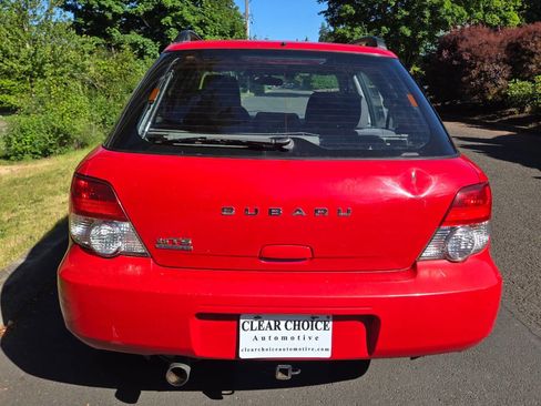 Used 2004 Subaru Impreza TS AWD/4WD image 2