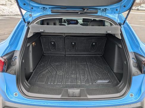 Used 2025 Chevrolet Trax ACTIV w/ Sunroof Package image 31