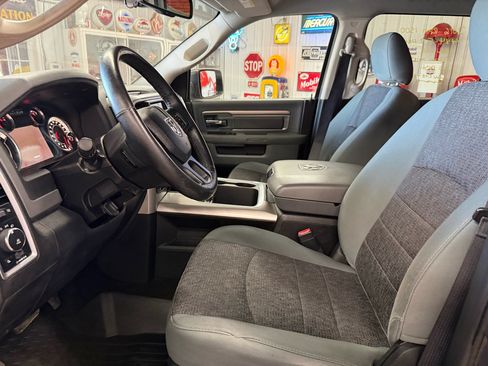 Used 2016 RAM 1500 Big Horn image 12