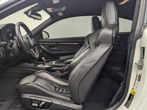Used 2016 BMW M4 Coupe image 14
