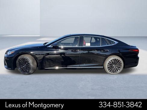 New 2026 Lexus LS 500 AWD image 2