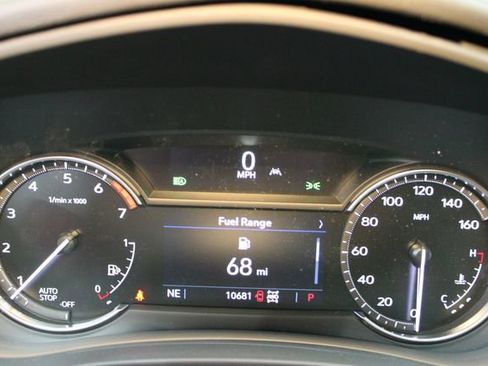 Used 2022 Cadillac XT4 Luxury w/ Driver Awareness Package AWD/4WD image 25