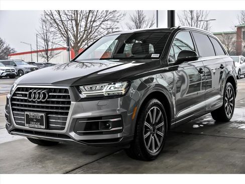 Used 2018 Audi Q7 3.0T Prestige w/ Prestige Package image 4