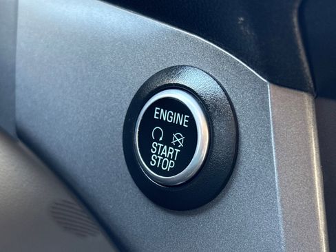 Used 2019 Ford Escape SEL AWD/4WD image 18