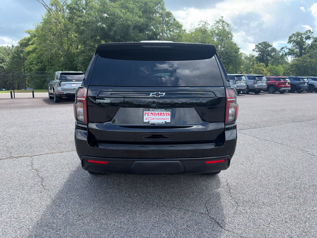 Used 2024 Chevrolet Tahoe Z71 w/ Luxury Package AWD/4WD image 4