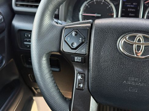 Used 2021 Toyota 4Runner TRD Off-Road Premium image 36