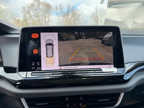 New 2026 Volkswagen Atlas Peak Edition AWD/4WD image 19