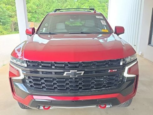 Used 2023 Chevrolet Tahoe Z71 w/ Luxury Package AWD/4WD image 8