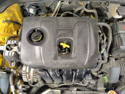 Used 2020 Kia Soul LX FWD image 30