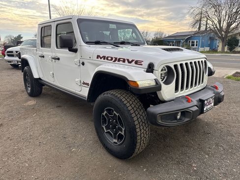 Used 2021 Jeep Gladiator Mojave image 7