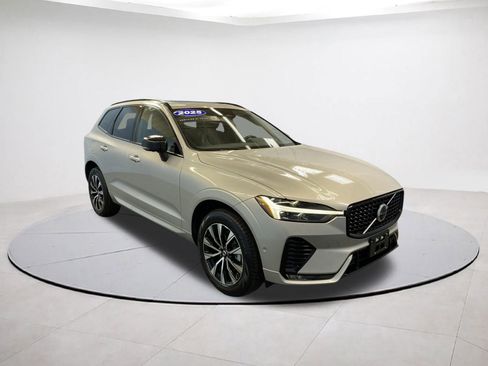 Certified 2025 Volvo XC60 B5 Plus image 1