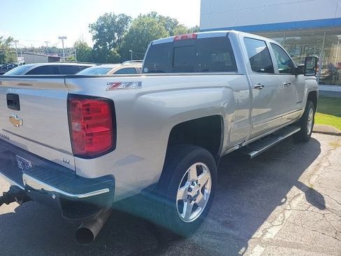 Used 2015 Chevrolet Silverado 2500 LTZ w/ Duramax Plus Package AWD/4WD image 3