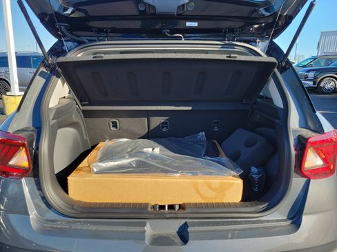 New 2026 Hyundai Venue SEL image 5