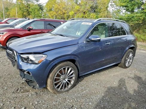 Used 2024 Mercedes-Benz GLE 450e 4MATIC image 3
