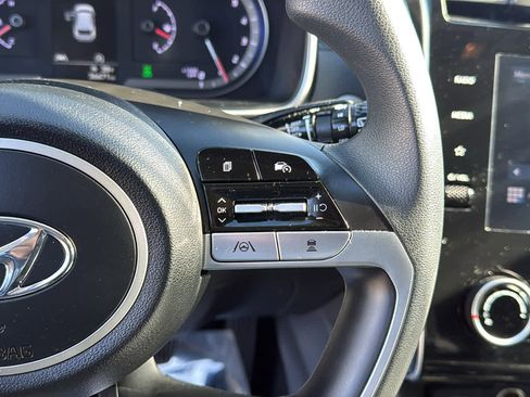 Used 2023 Hyundai Tucson SEL image 16