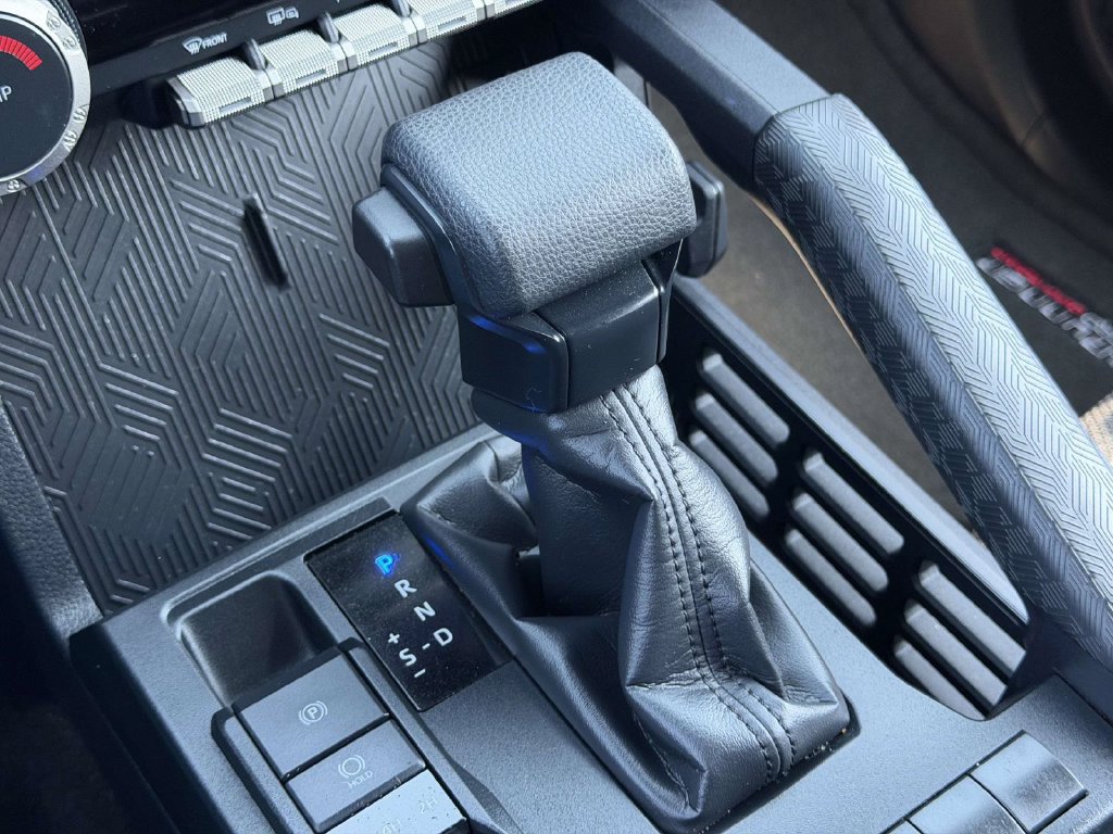 Certified 2025 Toyota 4Runner SR5 AWD/4WD image 8