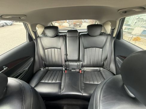 Used 2017 INFINITI QX50 AWD w/ Deluxe Touring Package image 20