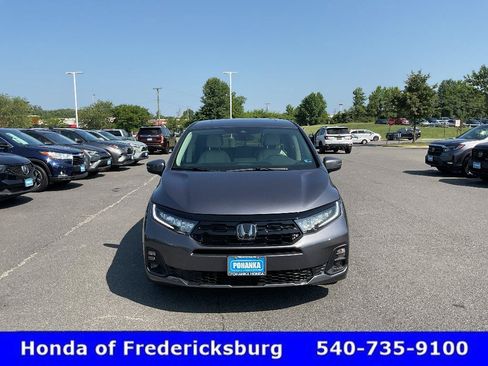 Certified 2026 Honda Odyssey Touring image 8
