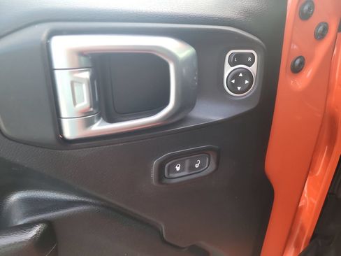 Used 2020 Jeep Wrangler Unlimited Sport S w/ Sun And Sound Package AWD/4WD image 17