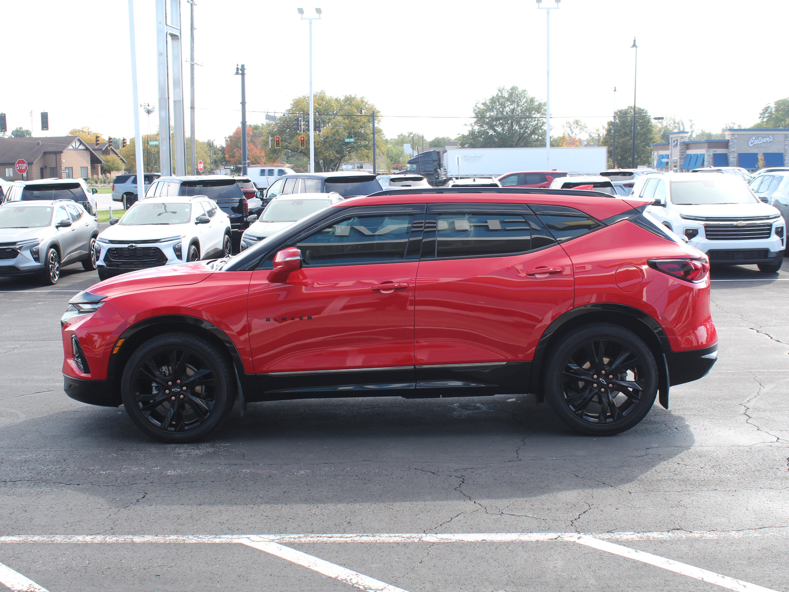 Used 2021 Chevrolet Blazer RS w/ Enhanced Convenience Package FWD image 9
