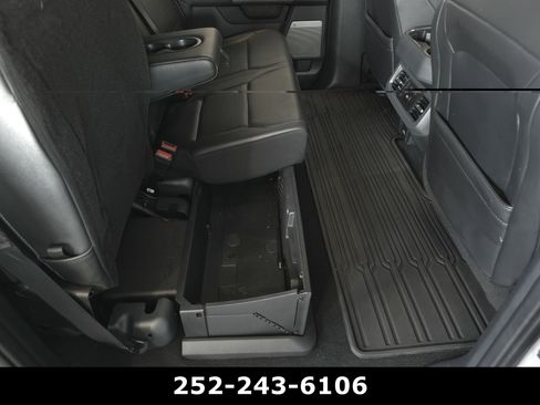 Used 2024 Ford F350 Lariat w/ Lariat Ultimate Package AWD/4WD image 43