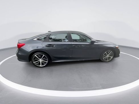 Used 2024 Honda Civic Touring image 9