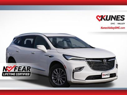 Used 2023 Buick Enclave Essence