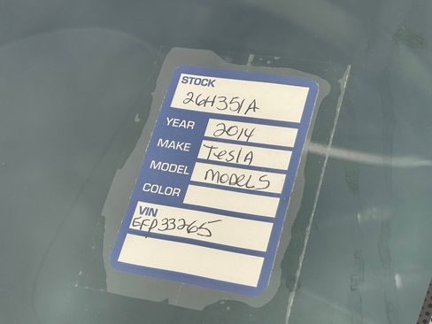 Used 2014 Tesla Model S P85 image 9