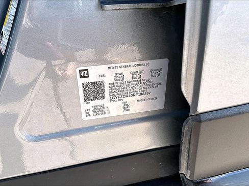 Used 2024 Cadillac XT4 Premium Luxury image 19