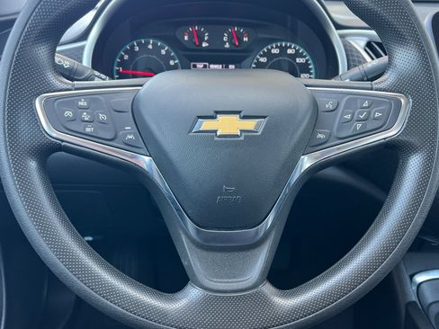Used 2024 Chevrolet Malibu LT FWD image 14