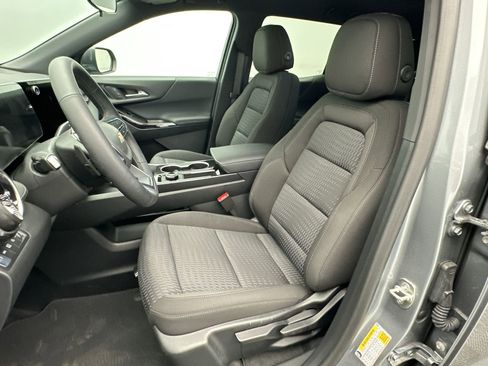 Certified 2026 Chevrolet Equinox LT image 5