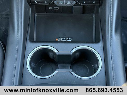 Used 2023 Chevrolet Tahoe Z71 w/ Z71 Off-Road Package image 20