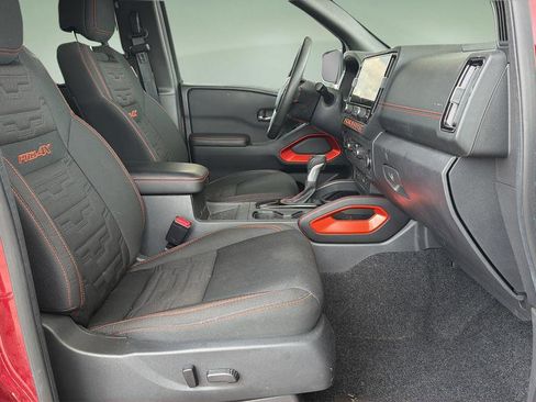 Certified 2025 Nissan Frontier PRO-4X w/ Pro Convenience Package AWD/4WD image 11