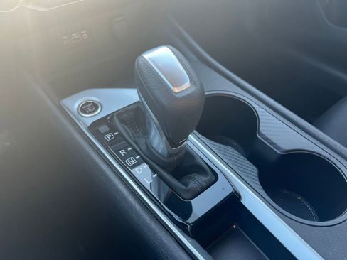 Used 2025 Nissan Altima 2.5 SV image 36