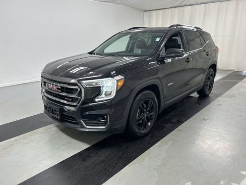 Used 2022 GMC Terrain AT4 w/ Infotainment Package II AWD/4WD image 5