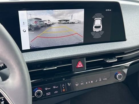 Certified 2022 Kia EV6 Wind image 23