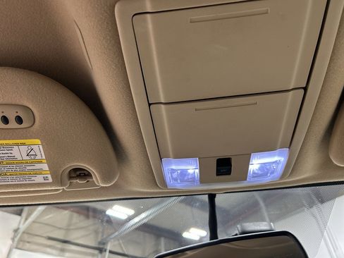 Used 2013 Ford Expedition EL XLT image 19